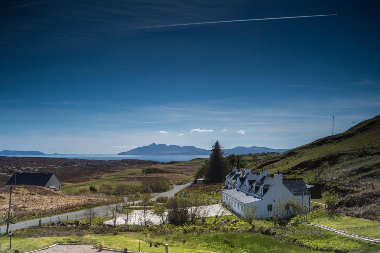 Tigh Lachie, Mary'S Thatched Cottages, Elgol, Isle Of Skye Bagian luar foto